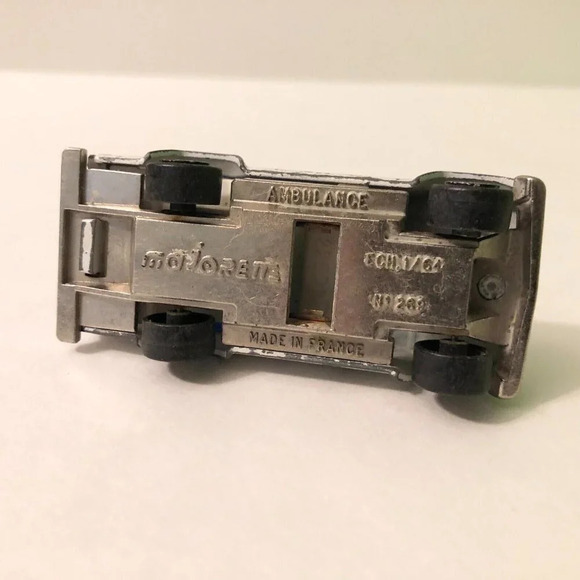 Vintage Majorette Ambulance No 269 Made in France Diecast  Missing Doors - Picture 5 of 12